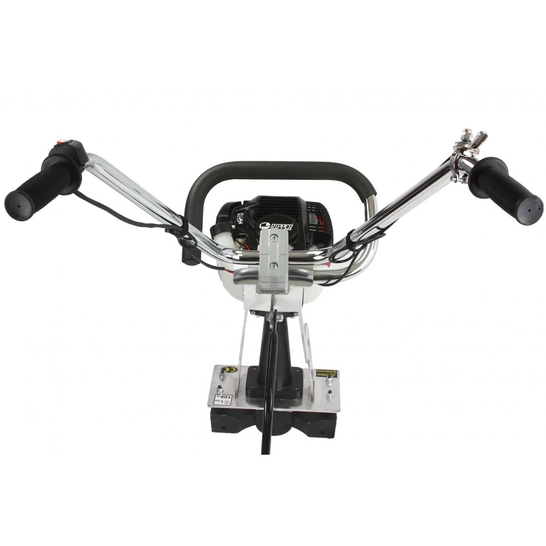 1FE03AF5-8F53-4BAF-A875-AA63EEC20A57-1100x1100w