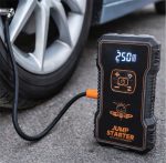 Голям Стартерен Бустер за Автомобил Външна Батерия POWER BANK 12V JUMP STARTER Стартер за Акумулатор Подаване на Ток 4в1 с Компресор и Фенер - Image 3